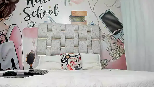 KOURTNEY-- online show from January 2025 01:42:02 AM