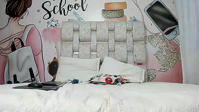 KOURTNEY-- online show from January 2025 04:28:02 AM