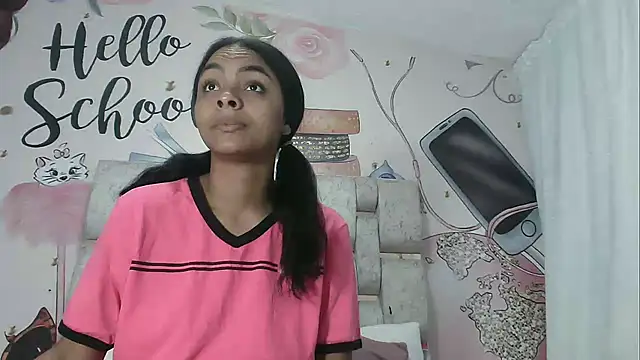 KOURTNEY-- online show from January 2025 01:28:02 AM
