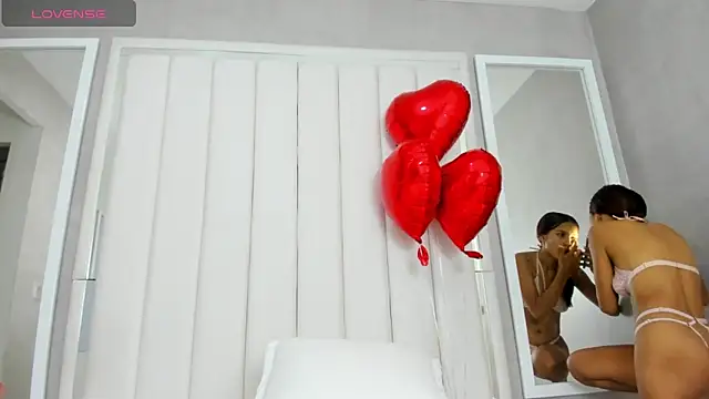 Snapshot of Carohorny4u chatting on February 2025 10:20:02 AM Carohorny4u online show from February 2025 10:20:02 AM