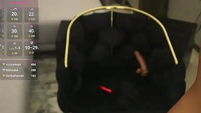 Snapshot of IrisNoire chatting on February 2025 08:17:02 PM IrisNoire online show from February 2025 08:17:02 PM