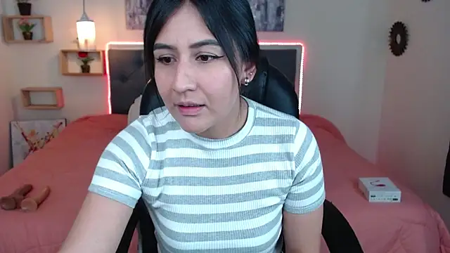 Snapshot of mia_aira chatting on March 2025 06:08:02 PM mia aira online show from March 2025 06:08:02 PM