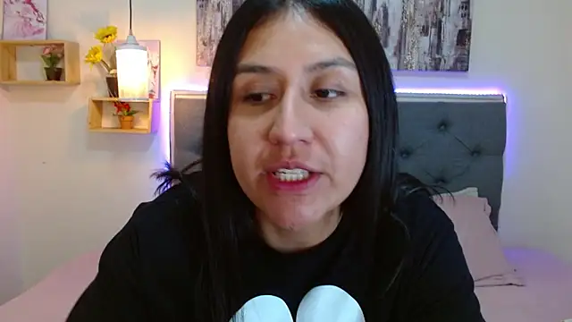 Snapshot of mia_aira chatting on September 2025 03:12:02 PM mia aira online show from September 2025 03:12:02 PM