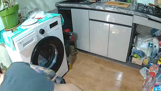 BroadFantasy online show from March 2026 04:32:02 PM