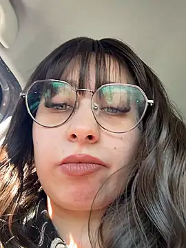 Snapshot of queenlo_xxx chatting on April 2026 03:03:02 PM queenlo xxx online show from April 2026 03:03:02 PM