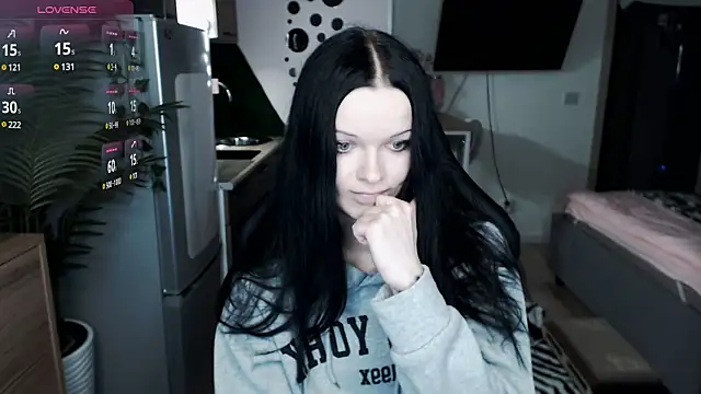 illililliilli online show from January 2025 12:33:01 AM