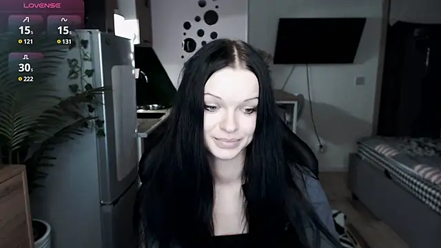 illililliilli online show from February 2025 05:58:01 PM