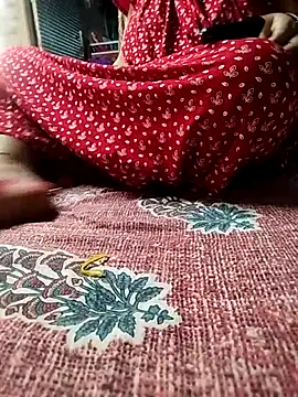 Priya-bhabi012 online show from November 2025 03:32:02 AM