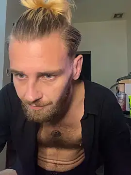 Danjamez1892 online show from December 2024 03:33:02 PM