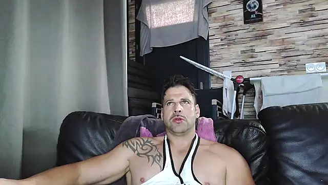 XxBigboybandxX online show from November 2025 12:49:02 PM