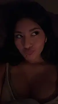 Snapshot of princesschini chatting on May 2026 11:15:01 AM princesschini online show from May 2026 11:15:01 AM
