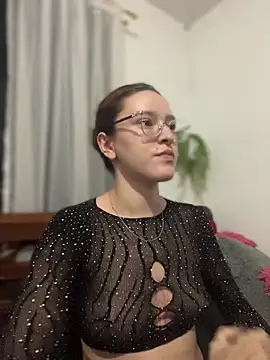 Ginger Foxy online show from April 2026 11:40:01 PM