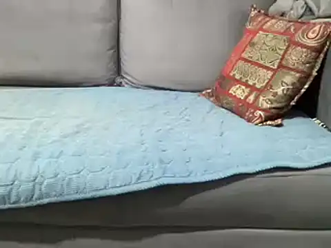 4small4inchlol online show from December 2024 09:51:01 AM