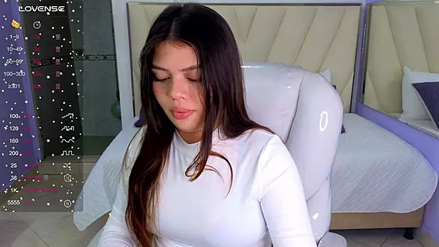 Snapshot of Sexy_paradise18_ chatting on March 2025 06:25:02 AM Sexy paradise18 online show from March 2025 06:25:02 AM