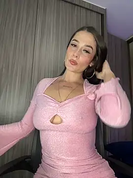 Libia James online show from December 2024 09:37:01 PM