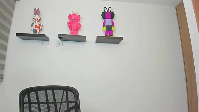 Gangster Girl online show from May 2026 08:52:02 AM