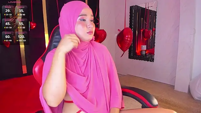 Snapshot of SamiQuest chatting on February 2026 04:39:02 AM SamiQuest online show from February 2026 04:39:02 AM