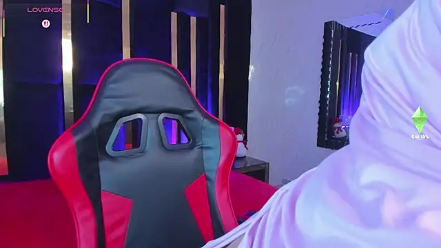 Snapshot of SamiQuest chatting on February 2026 04:53:02 AM SamiQuest online show from February 2026 04:53:02 AM