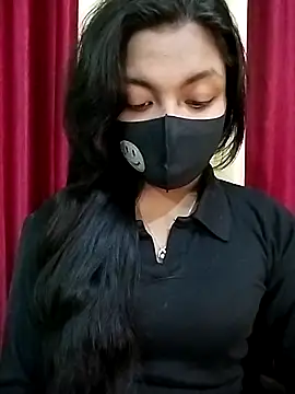 Myra-sen online show from November 2025 10:58:02 PM