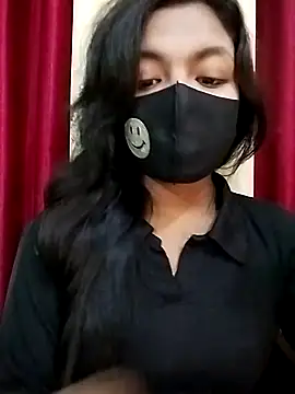 Myra-sen online show from December 2025 11:36:02 PM