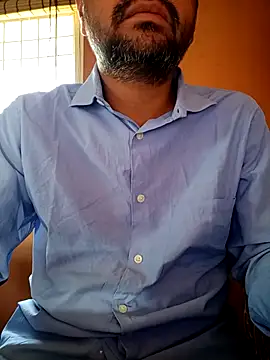 Snapshot of daddy_indian chatting on February 2025 05:02:01 AM daddy indian online show from February 2025 05:02:01 AM