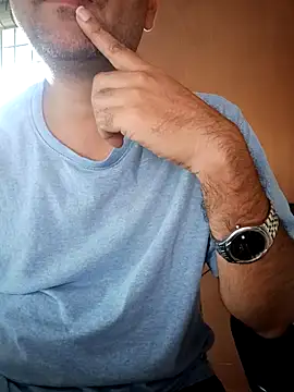 Snapshot of daddy_indian chatting on October 2025 07:16:01 AM daddy indian online show from October 2025 07:16:01 AM