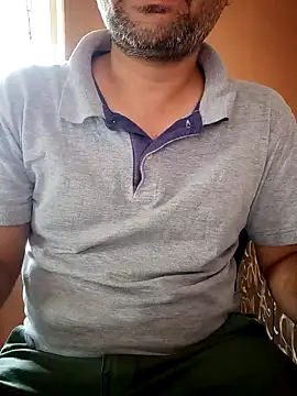 Snapshot of daddy_indian chatting on October 2025 05:41:02 AM daddy indian online show from October 2025 05:41:02 AM