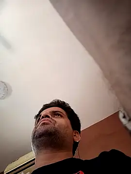Snapshot of daddy_indian chatting on July 2026 04:21:01 AM daddy indian online show from July 2026 04:21:01 AM