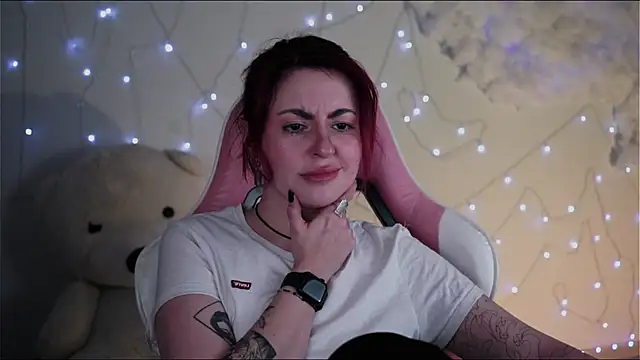 Snapshot of Lana__May chatting on December 2024 02:38:01 PM Lana May online show from December 2024 02:38:01 PM