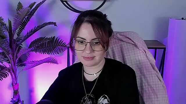 Snapshot of Lana__May chatting on March 2025 06:16:01 PM Lana May online show from March 2025 06:16:01 PM