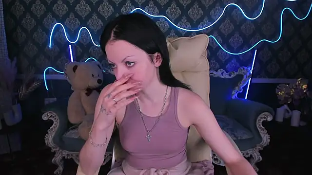 Snapshot of Daisy_Delight chatting on October 2025 08:32:01 PM Daisy Delight online show from October 2025 08:32:01 PM