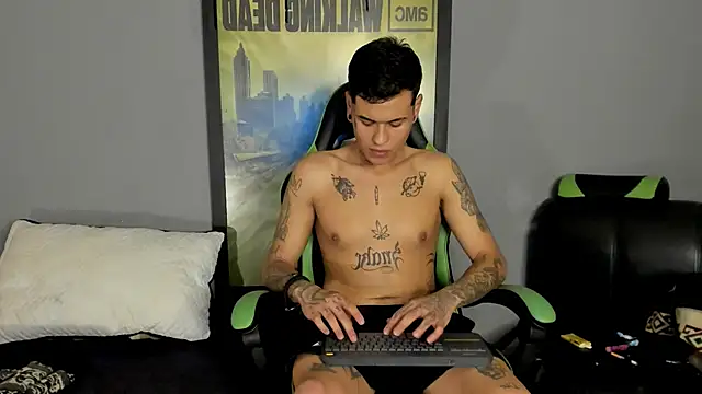 Snapshot of jamesinked_ chatting on March 2025 03:36:02 AM jamesinked online show from March 2025 03:36:02 AM