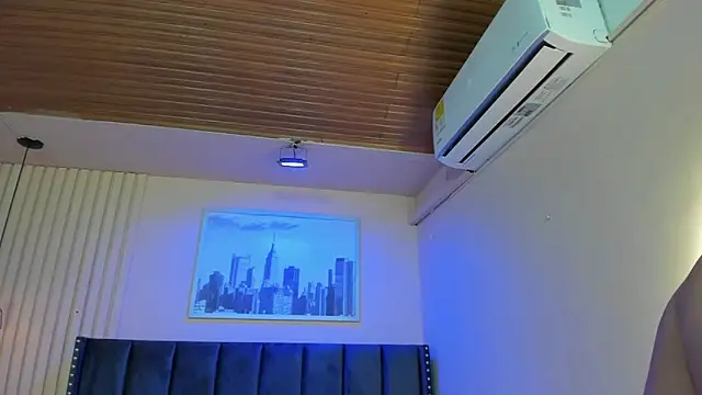 viiolett lee online show from November 2025 10:40:01 PM