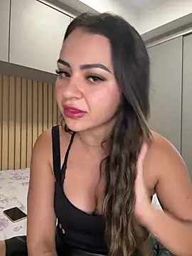 Snapshot of carol_amorim chatting on January 2025 12:59:01 AM carol amorim online show from January 2025 12:59:01 AM