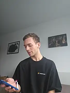 nickdtr online show from October 2025 02:34:01 PM