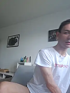 nickdtr online show from October 2025 01:30:01 PM