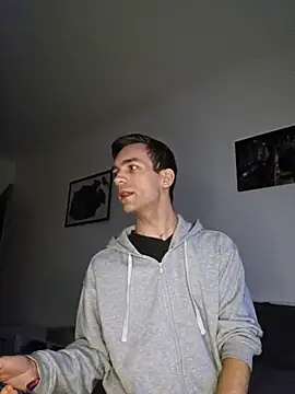 nickdtr online show from October 2025 05:17:02 AM