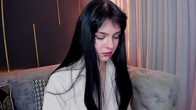Snapshot of _Alison__ chatting on January 2025 01:10:02 AM Alison online show from January 2025 01:10:02 AM
