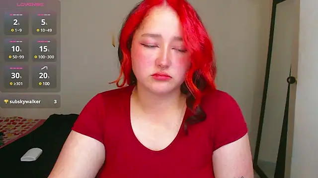 Snapshot of megan_owo chatting on January 2025 01:59:02 AM megan owo online show from January 2025 01:59:02 AM