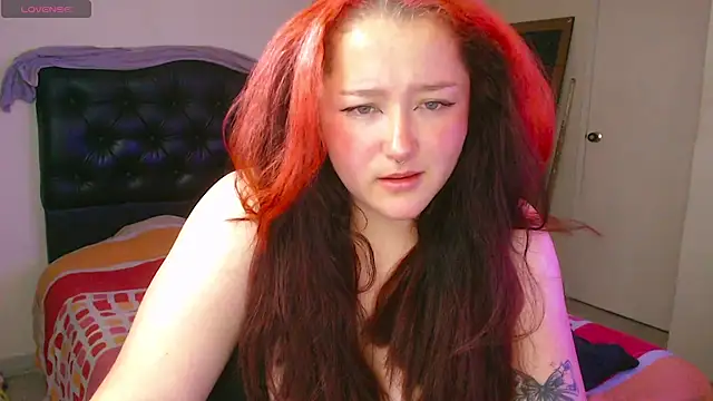 Snapshot of megan_owo chatting on February 2025 03:30:02 AM megan owo online show from February 2025 03:30:02 AM