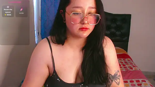 Snapshot of megan_owo chatting on February 2025 11:09:01 PM megan owo online show from February 2025 11:09:01 PM
