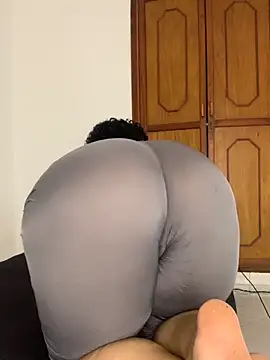 Mrskary online show from October 2025 09:13:01 PM