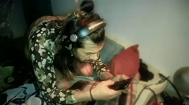 P4RtYBOII92 online show from February 2025 04:24:02 PM