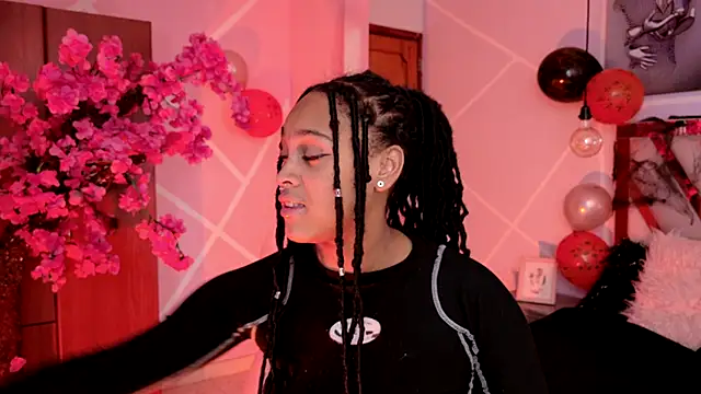 Snapshot of Elith_noa chatting on October 2025 07:26:01 PM Elith noa online show from October 2025 07:26:01 PM