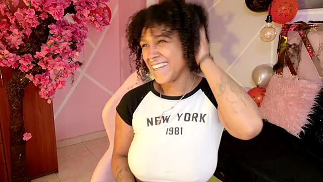 Snapshot of Elith_noa chatting on October 2025 07:36:02 PM Elith noa online show from October 2025 07:36:02 PM