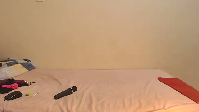 Snapshot of SexyMbalee chatting on January 2025 10:58:02 PM SexyMbalee online show from January 2025 10:58:02 PM