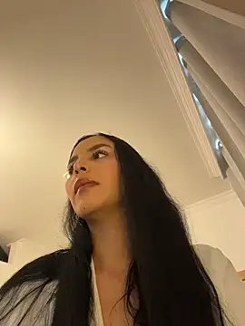  miaquevedo  online show from May 2026 01:49:01 PM