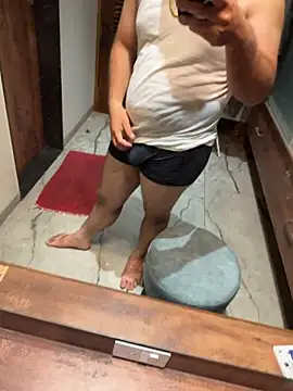 versatile guy01 online show from October 2025 07:03:01 PM