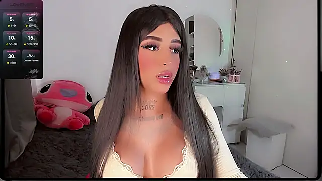 Snapshot of Thebiggestsbitch chatting on September 2025 08:34:02 PM Thebiggestsbitch online show from September 2025 08:34:02 PM