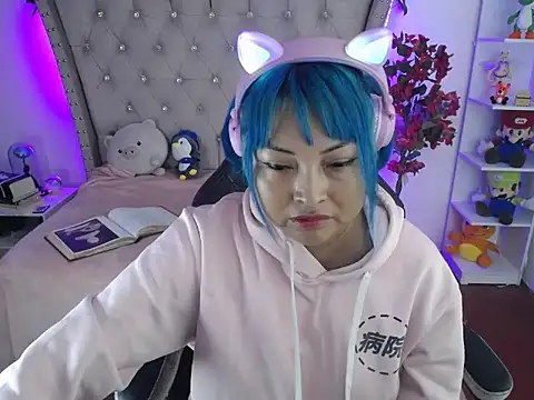 Snapshot of Shaddycute_ chatting on January 2025 06:41:02 PM Shaddycute online show from January 2025 06:41:02 PM